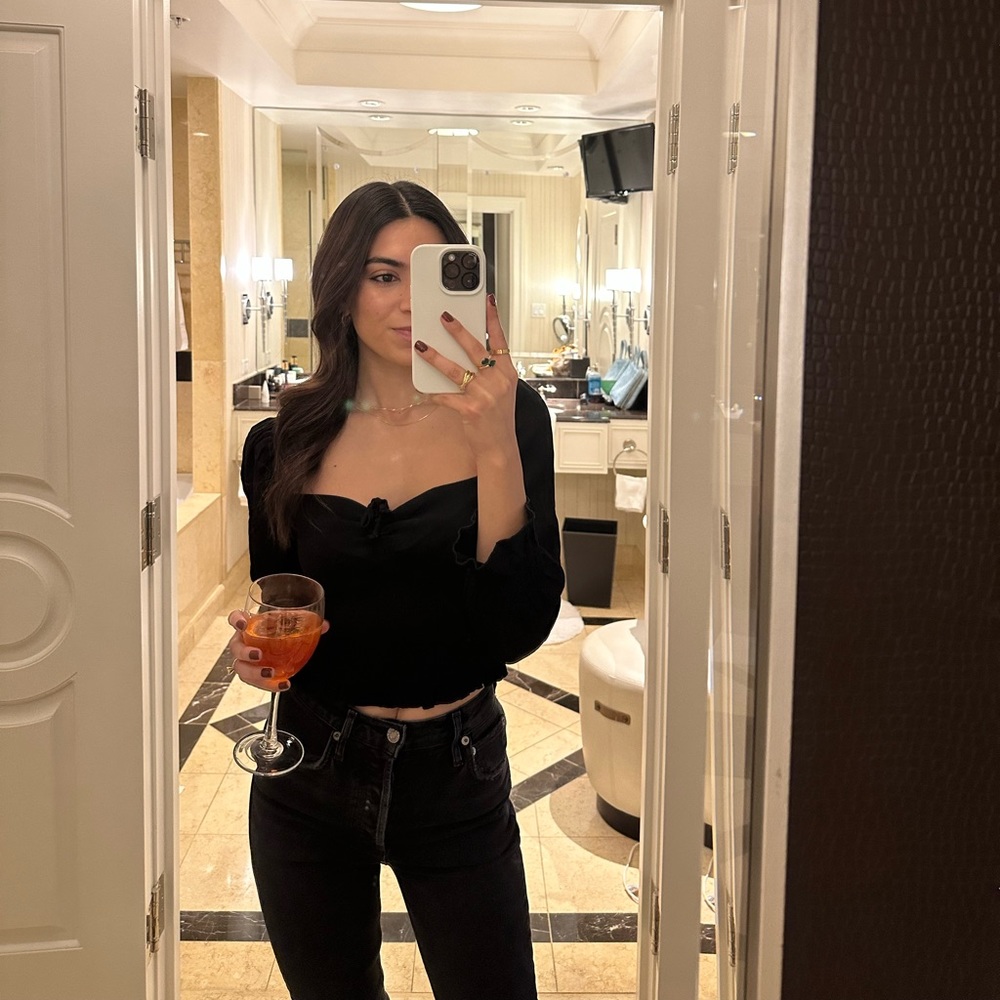 Meet your Posher, Cindy